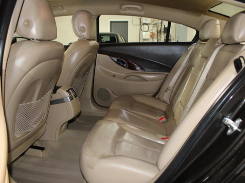 Used 2013 Buick LaCrosse Leather w/ Entertainment Package FWD image 20