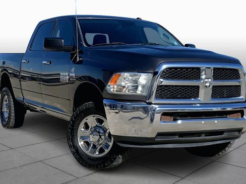 Used 2014 RAM 2500 SLT image 2