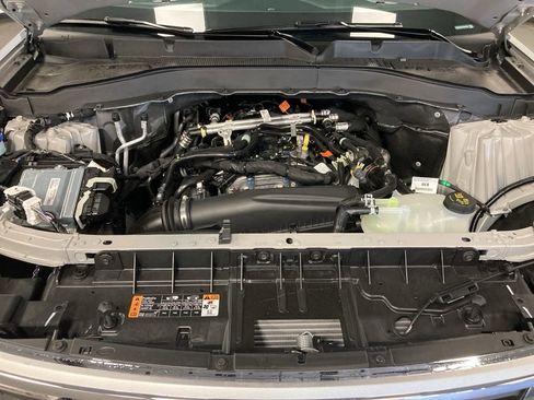 New 2026 Ford Explorer Active AWD/4WD image 15