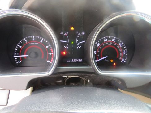 Used 2013 Toyota Highlander Limited image 21