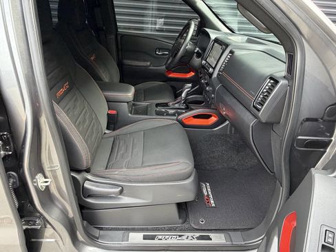 Used 2023 Nissan Frontier PRO-4X w/ Pro Convenience Package image 23
