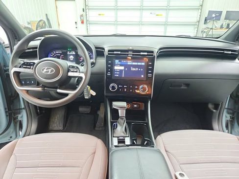 Used 2024 Hyundai Santa Cruz SE AWD/4WD image 23