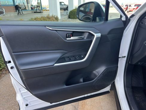 Used 2024 Toyota RAV4 XLE image 10