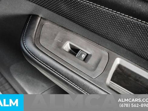 Used 2024 Volkswagen Atlas Cross Sport SE image 43