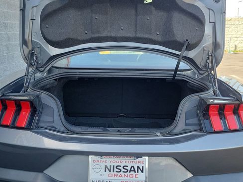 Used 2024 Ford Mustang Premium image 21