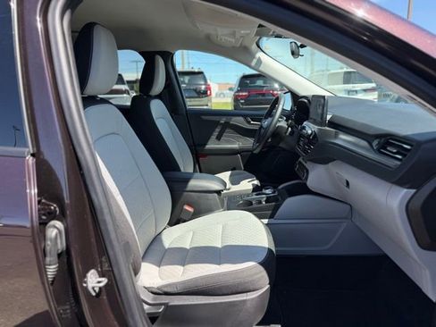 Used 2023 Ford Escape Active AWD/4WD image 16