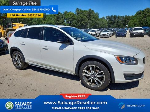 Used 2017 Volvo V60 T5 Cross Country w/ Convenience Package AWD/4WD image 5