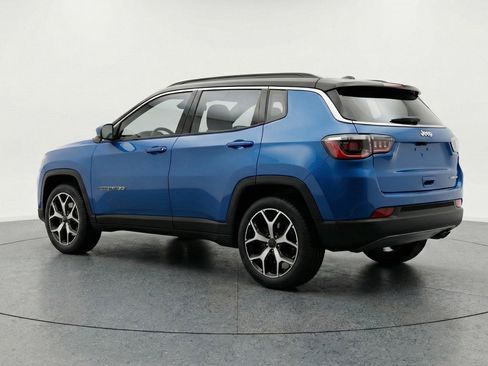 Used 2025 Jeep Compass Limited image 6