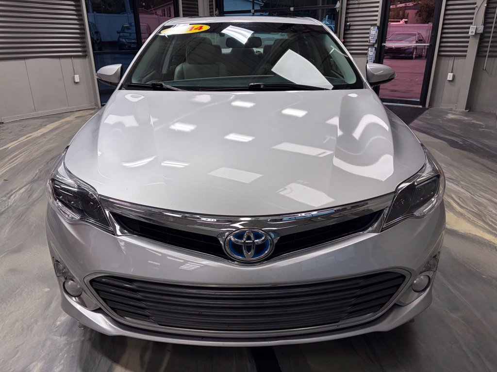 Used 2014 Toyota Avalon XLE Touring FWD image 40