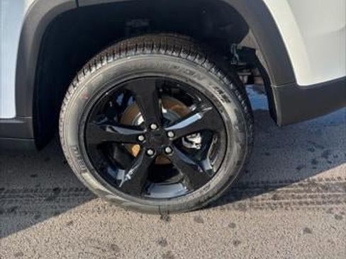 New 2026 Jeep Grand Cherokee Limited image 51