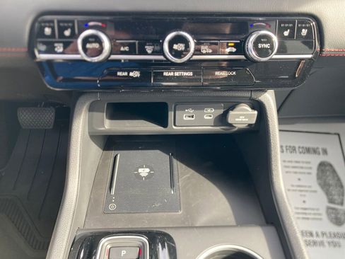 New 2025 Honda Pilot Black Edition image 15