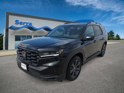 Used 2025 Honda Pilot Sport