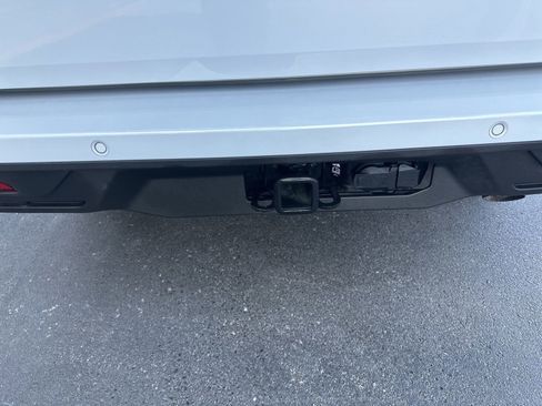 Used 2025 Ford Expedition Active RWD image 12