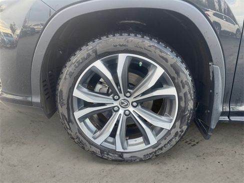 Used 2019 Lexus RX 450hL Premium image 10