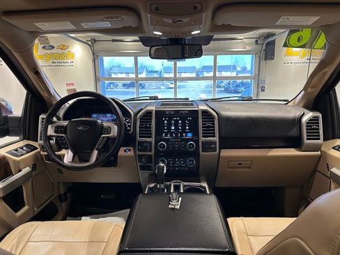 Used 2016 Ford F150 Lariat w/ Equipment Group 502A Luxury image 10