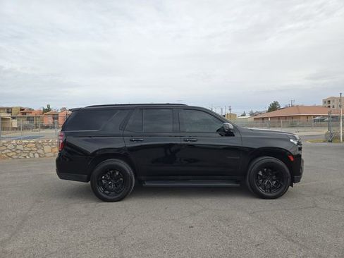 Used 2021 Chevrolet Tahoe LT w/ LT Signature Package AWD/4WD image 2