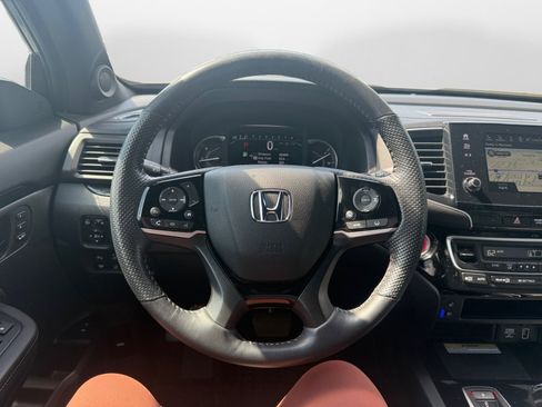 Used 2023 Honda Passport Elite image 13