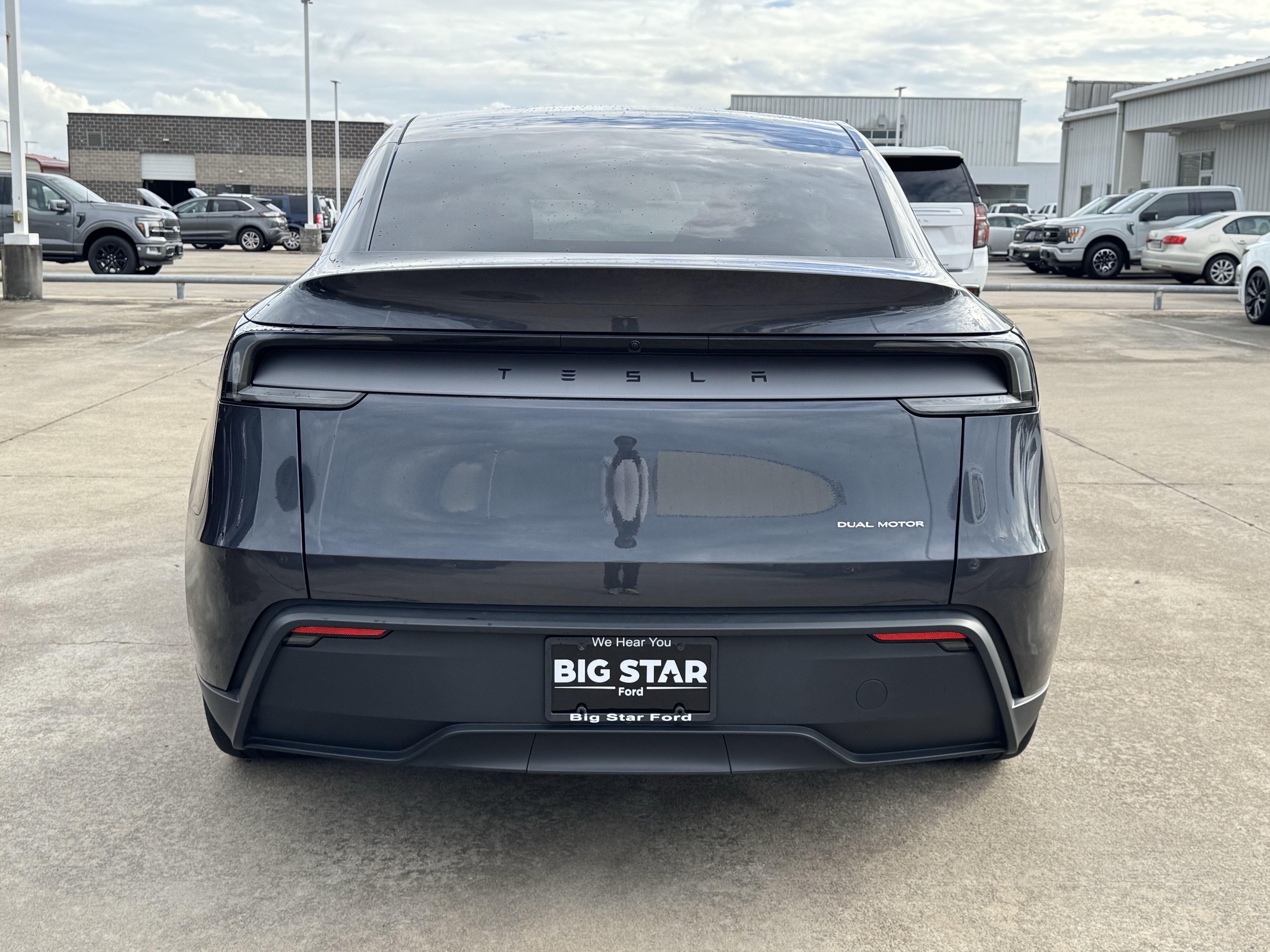 Used 2026 Tesla Model Y Long Range AWD/4WD image 7