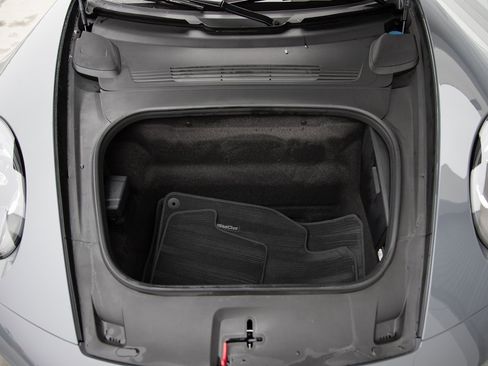 Certified 2025 Porsche 911 Carrera image 25