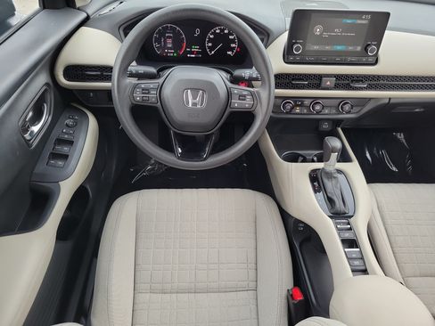 Certified 2025 Honda HR-V LX image 13