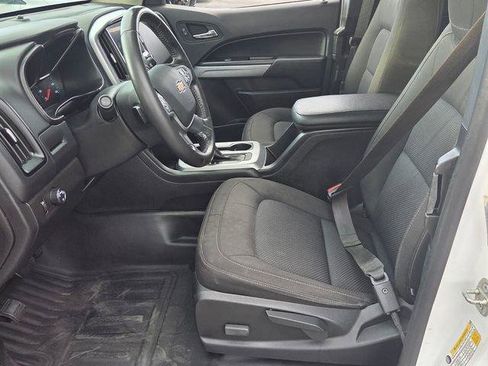 Used 2022 Chevrolet Colorado LT w/ Fleet Safety Package image 9