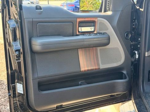Used 2006 Lincoln Mark LT 4x4 image 27