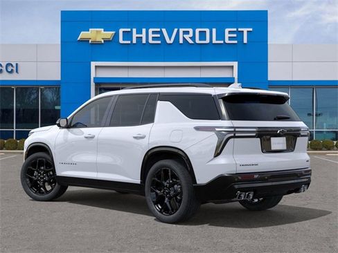 New 2026 Chevrolet Traverse RS w/ LPO, Floor Liner Package image 3