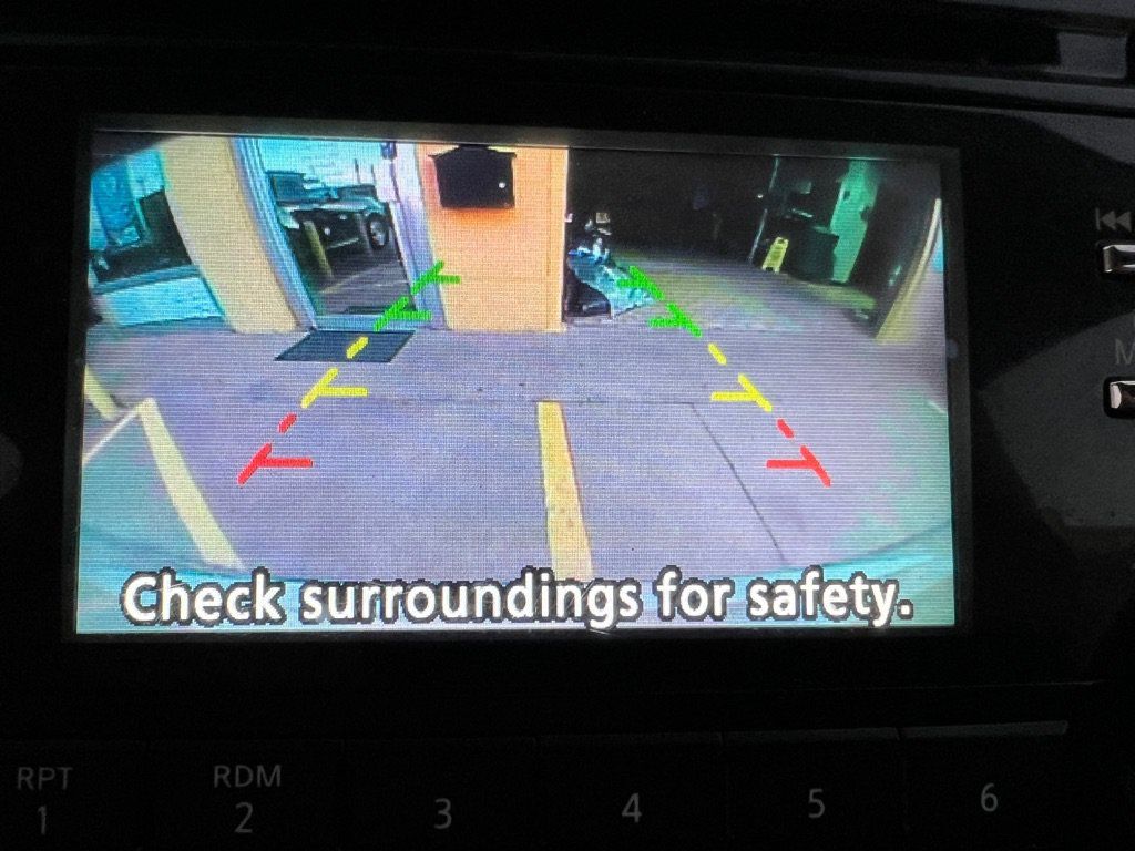 Used 2017 Nissan Rogue SV FWD image 19