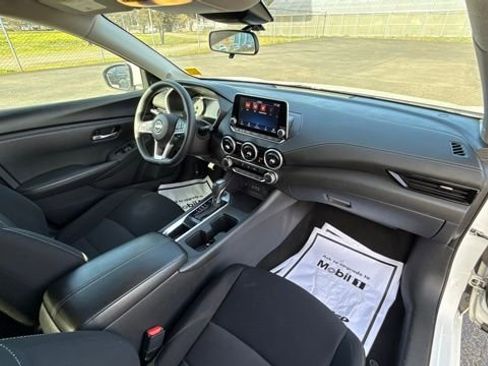 Used 2024 Nissan Sentra SV image 16