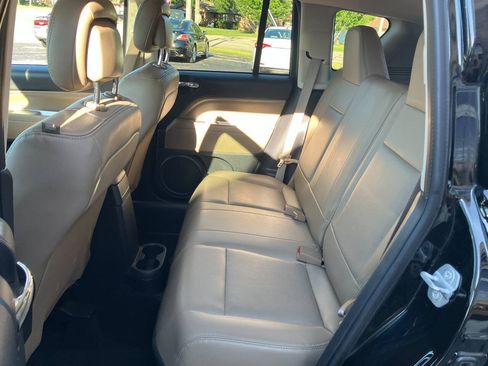Used 2015 Jeep Compass High Altitude AWD/4WD image 12