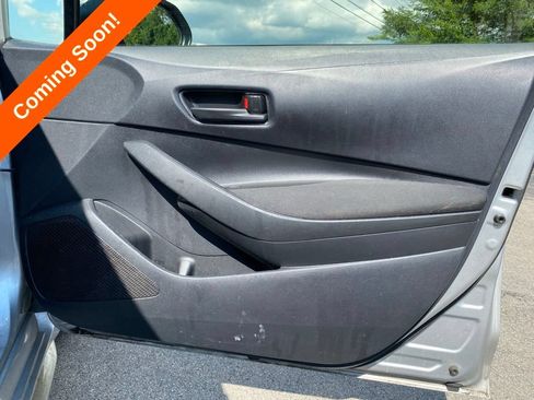 Used 2023 Toyota Corolla LE FWD image 32