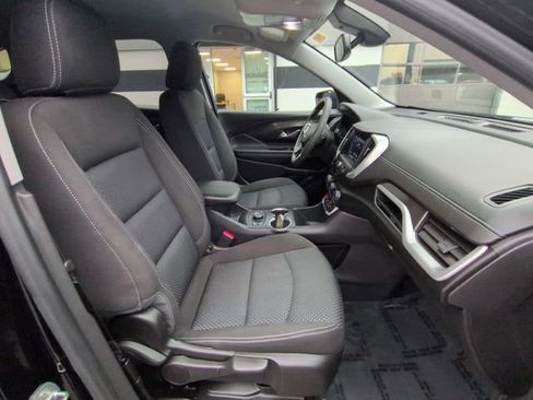 Used 2022 GMC Terrain SLE w/ Driver Convenience Package image 27