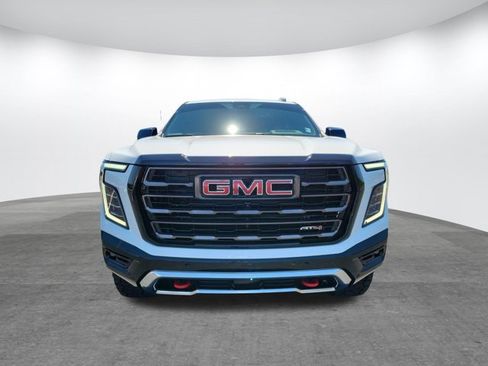 Used 2026 GMC Yukon AT4 Ultimate w/ LPO, Floor Liner Package AWD/4WD image 2