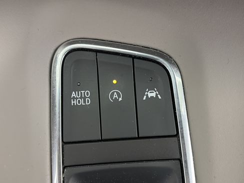 Used 2023 Cadillac Escalade ESV Premium Luxury Platinum w/ LPO, Radiant Package AWD/4WD image 29
