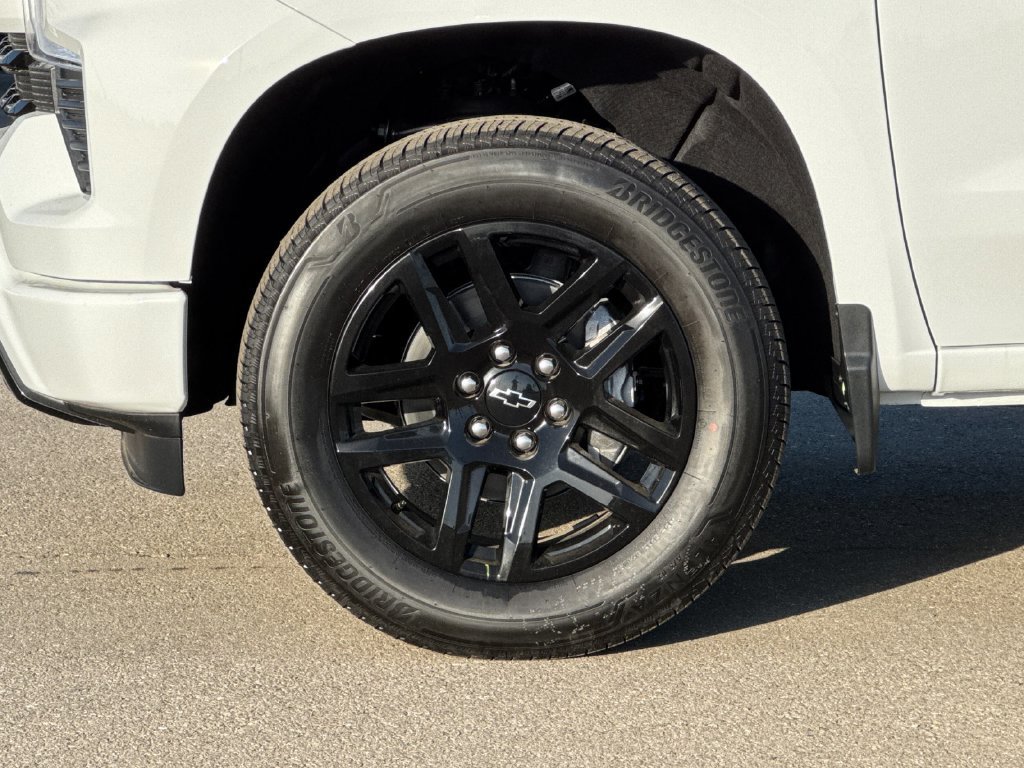 New 2026 Chevrolet Silverado 1500 RST w/ LPO, Dark Essentials Package RWD image 23