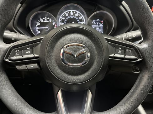 Used 2017 MAZDA CX-5 Sport FWD image 7