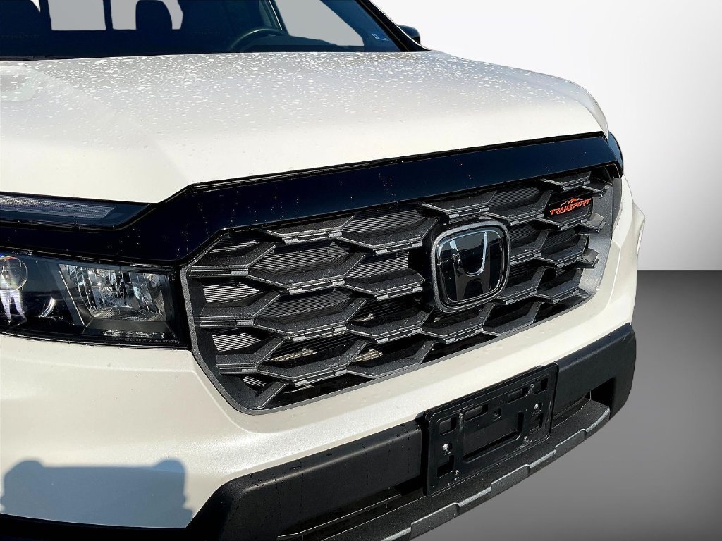 Used 2025 Honda Ridgeline TrailSport image 34