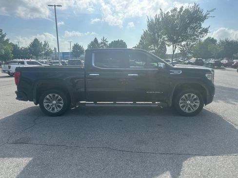 Used 2023 GMC Sierra 1500 Denali AWD/4WD image 4