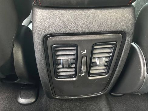Used 2023 Dodge Durango GT AWD/4WD image 33