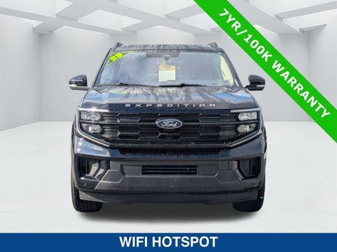 Certified 2025 Ford Expedition Max Active image 8