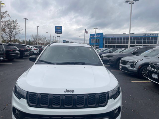 Used 2026 Jeep Compass Latitude AWD/4WD image 5