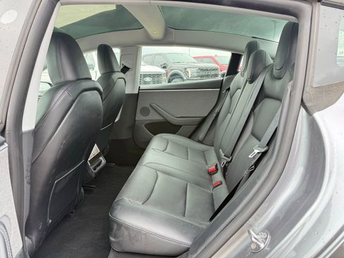 Used 2025 Tesla Model 3 Long Range RWD image 6