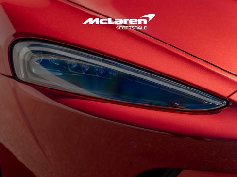 Used 2023 McLaren GT image 18