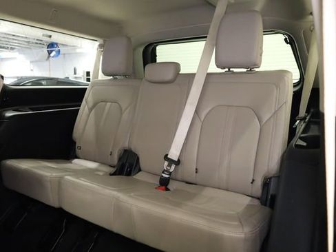 Used 2024 Ford Expedition Max Limited image 32