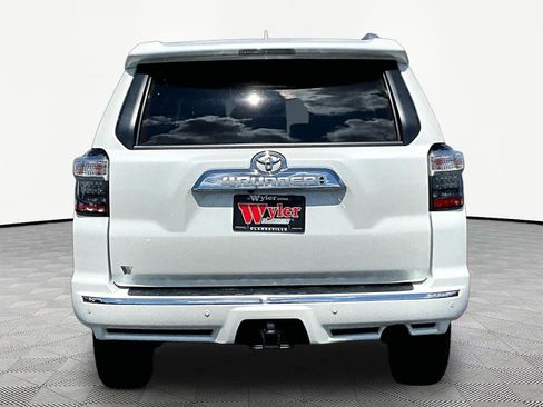 Used 2023 Toyota 4Runner Limited AWD/4WD image 5