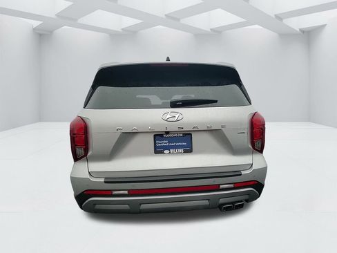 Certified 2023 Hyundai Palisade SEL image 6