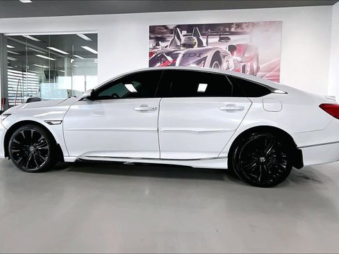 Used 2019 Honda Accord EX-L image 3