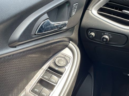 Used 2023 Chevrolet Malibu LT w/ Driver Confidence Package FWD image 13