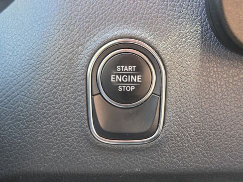 Used 2020 Mercedes-Benz Sprinter 2500 image 33