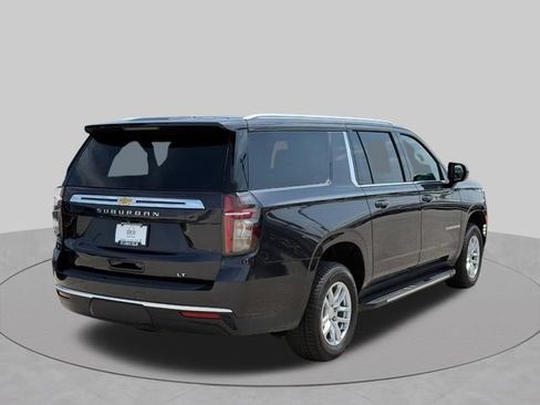 Used 2024 Chevrolet Suburban LT AWD/4WD image 3